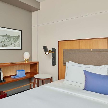 Sable At Navy Pier Chicago, Curio Collection By Hilton Hotel Exterior foto