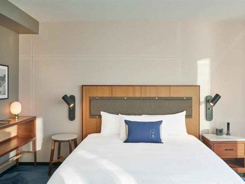 Sable At Navy Pier Chicago, Curio Collection By Hilton Hotel Exterior foto