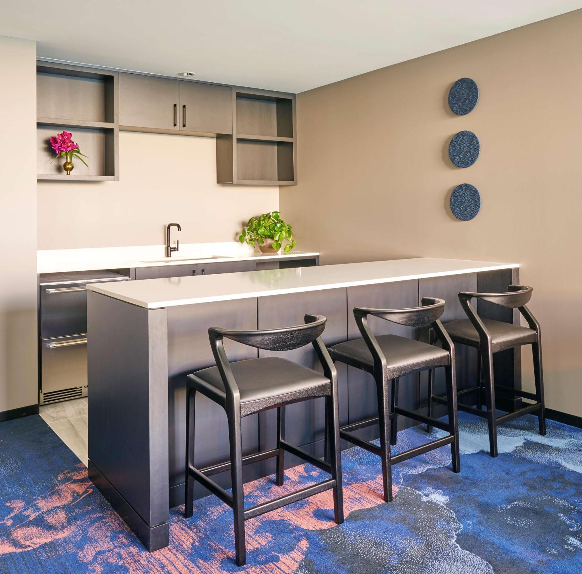 Sable At Navy Pier Chicago, Curio Collection By Hilton Hotel Exterior foto