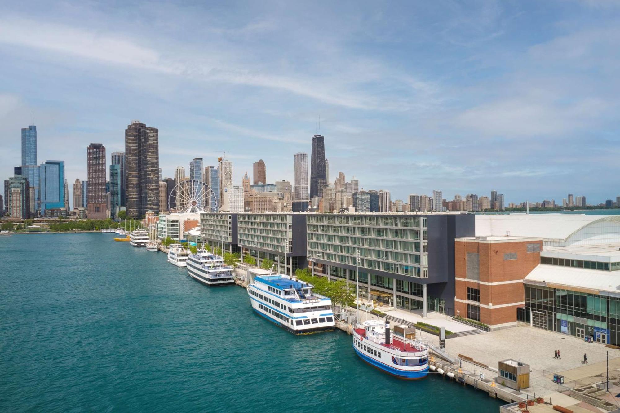 Sable At Navy Pier Chicago, Curio Collection By Hilton Hotel Exterior foto