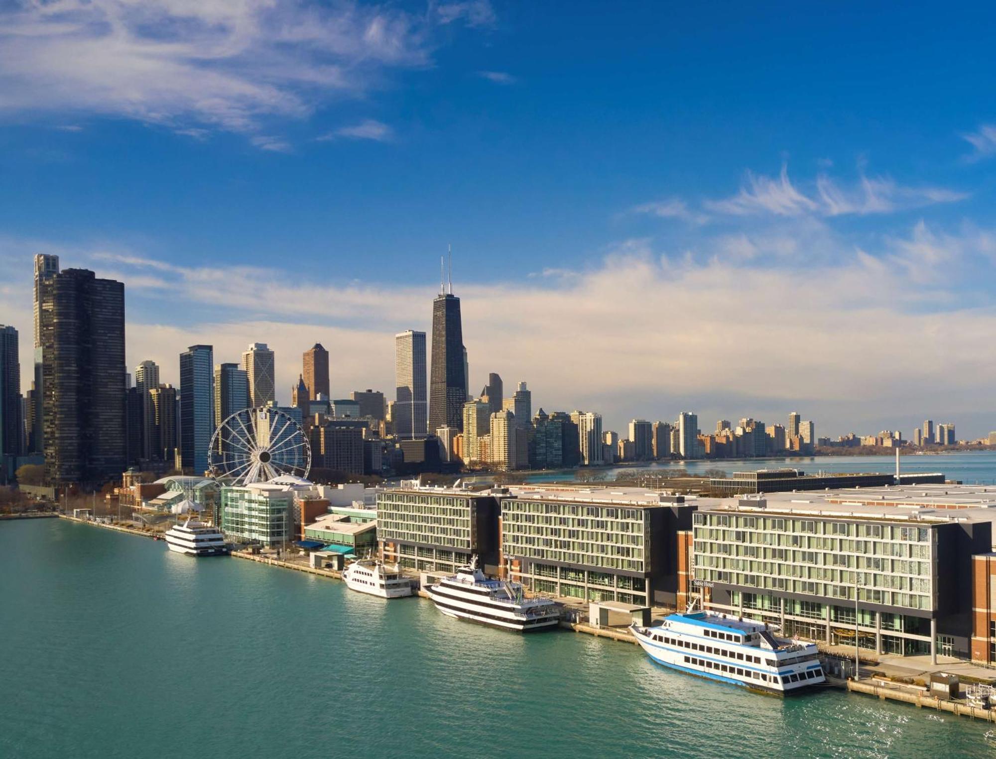 Sable At Navy Pier Chicago, Curio Collection By Hilton Hotel Exterior foto
